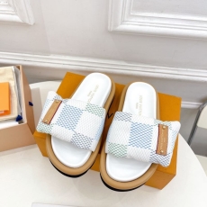 Louis Vuitton Slippers